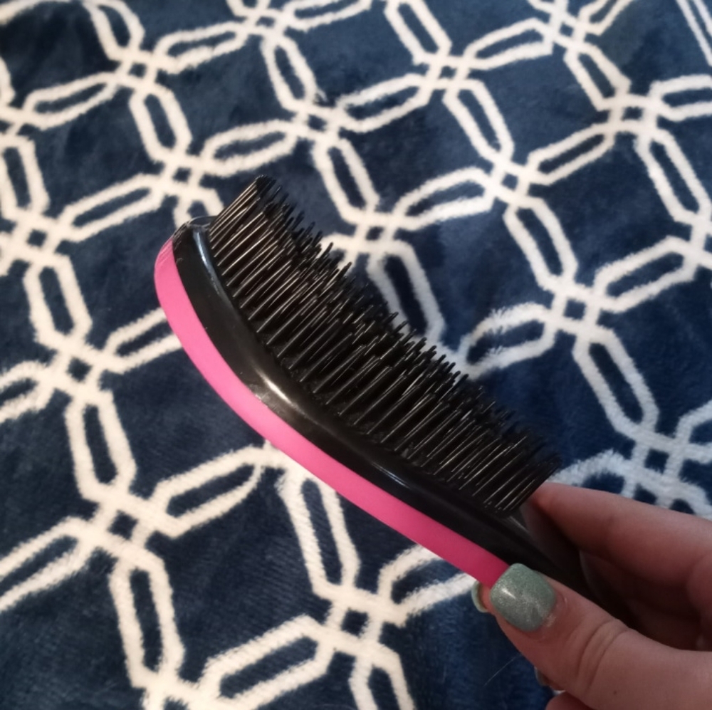 Hair brush
